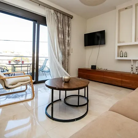 Xristina Holiday home *