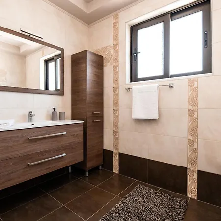 Holiday home Xristina Afantou