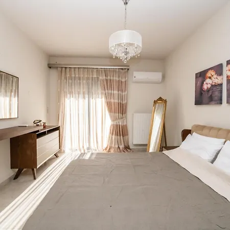 Xristina Holiday home *