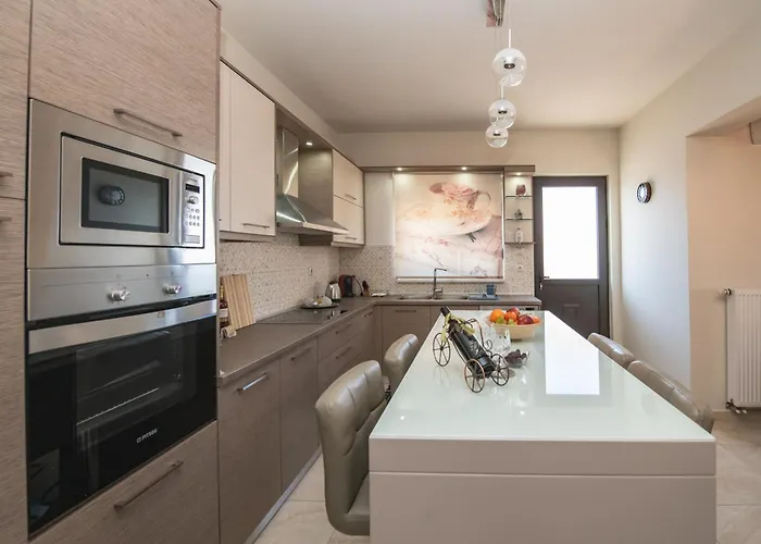 Xristina Ferienhaus *